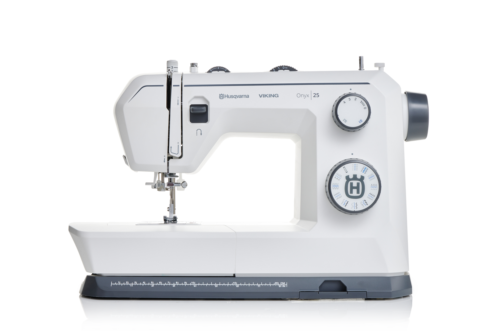 Husqvarna® VIKING® Onyx | 25