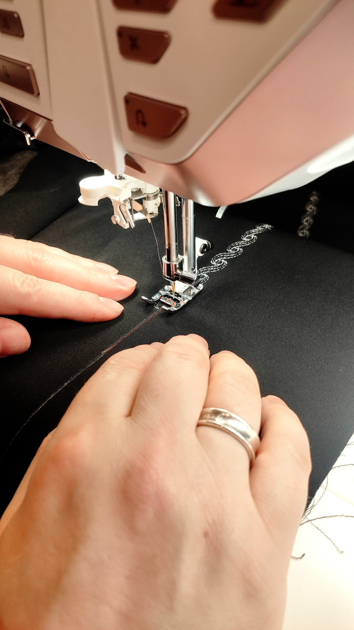 Nähen und Sticken - VIP Designer Workshop