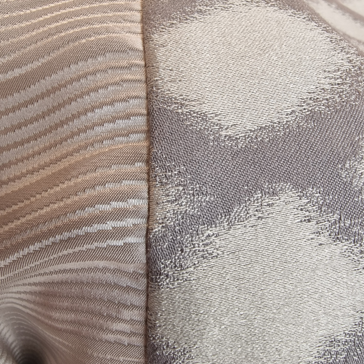 Takeshi Oberteil "featherlight" Unikat, Detailaufnahme der Verarbeitung