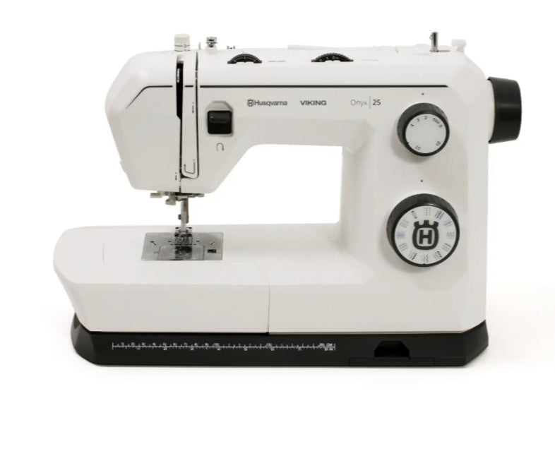 Husqvarna® VIKING® Onyx | 25