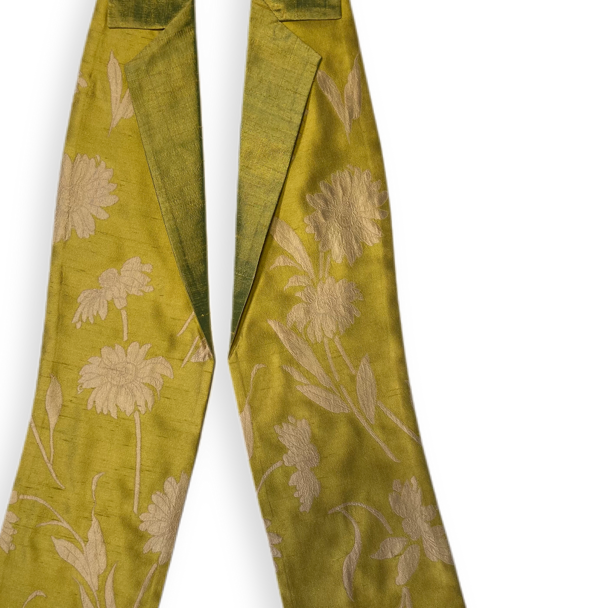 Kragenschal "Green Chrysanthemums"