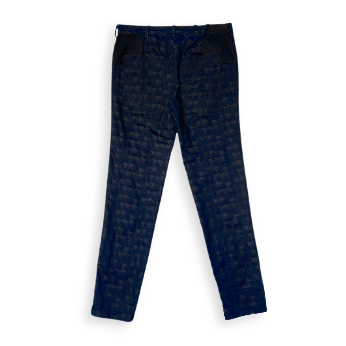 Hose &quot;Makoto&quot;