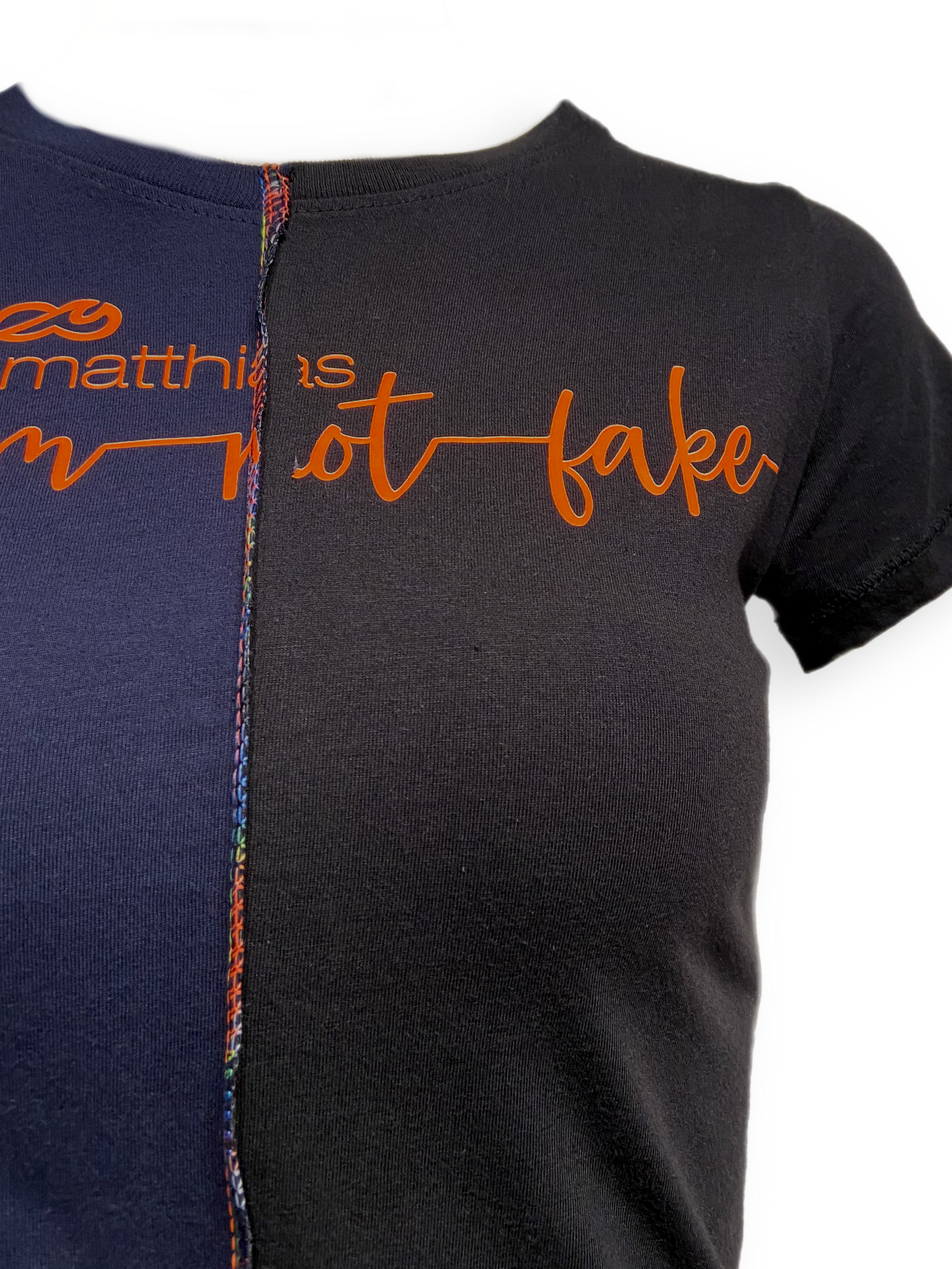 "I am not fake" T-Shirt blau-schwarz
